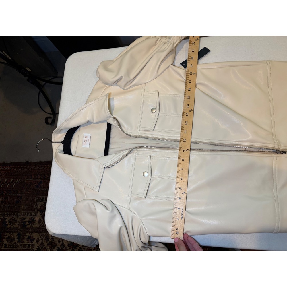 Fate Faux Leather Puff Sleeve Jacket Ivory Cream Zip Up Ruffle Small RN131468 - Picture 9 of 9